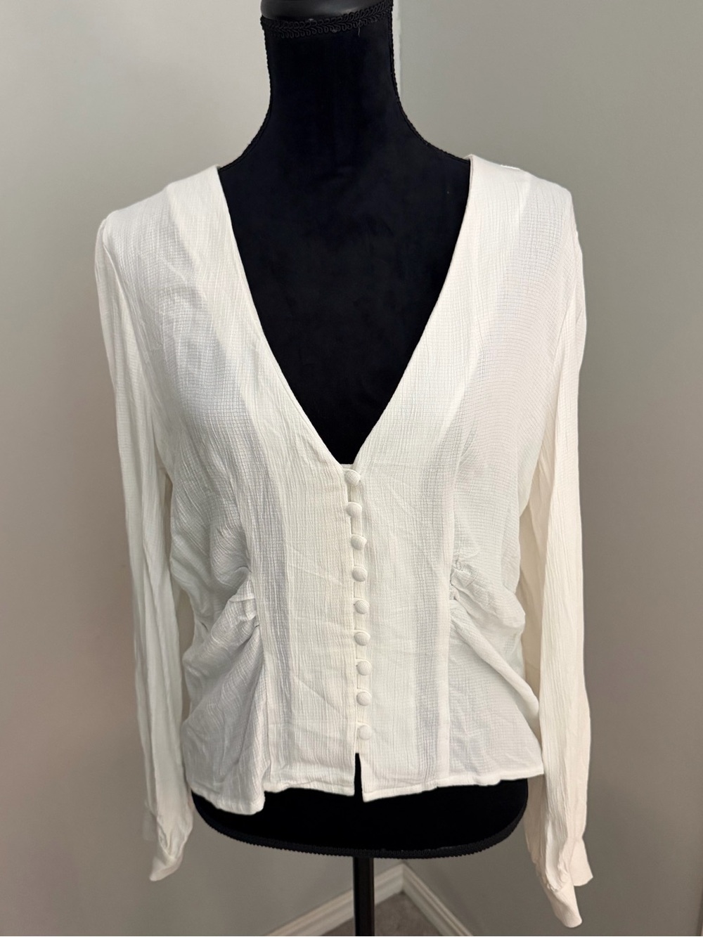 Free People Cream V-Neck Button Front Blouse, NWT, size Large
